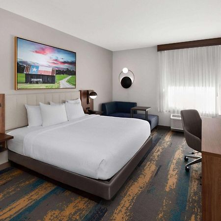 La Quinta Inn & Suites By Wyndham San Antonio At The Rim Екстер'єр фото
