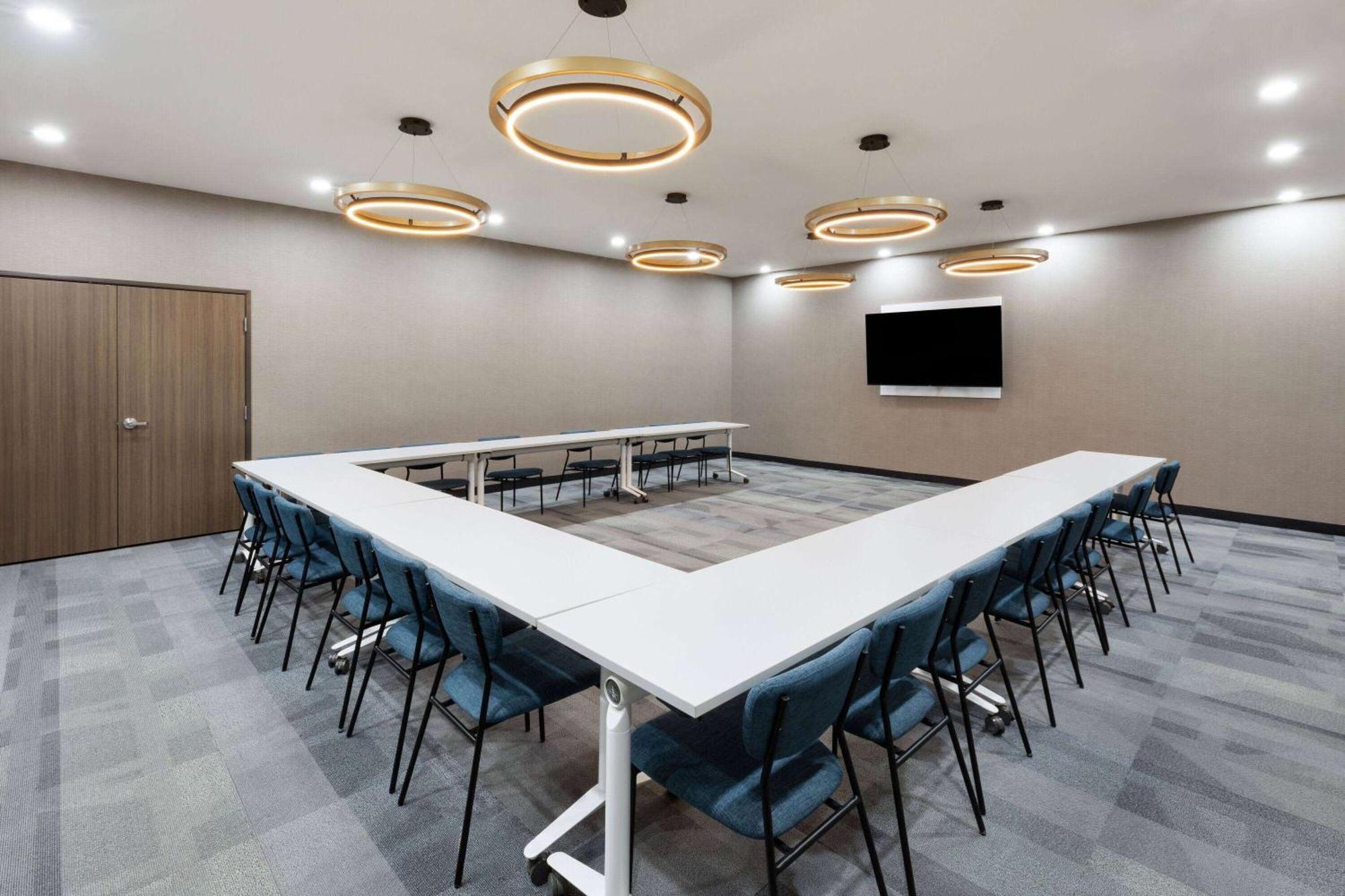 La Quinta Inn & Suites By Wyndham San Antonio At The Rim Екстер'єр фото