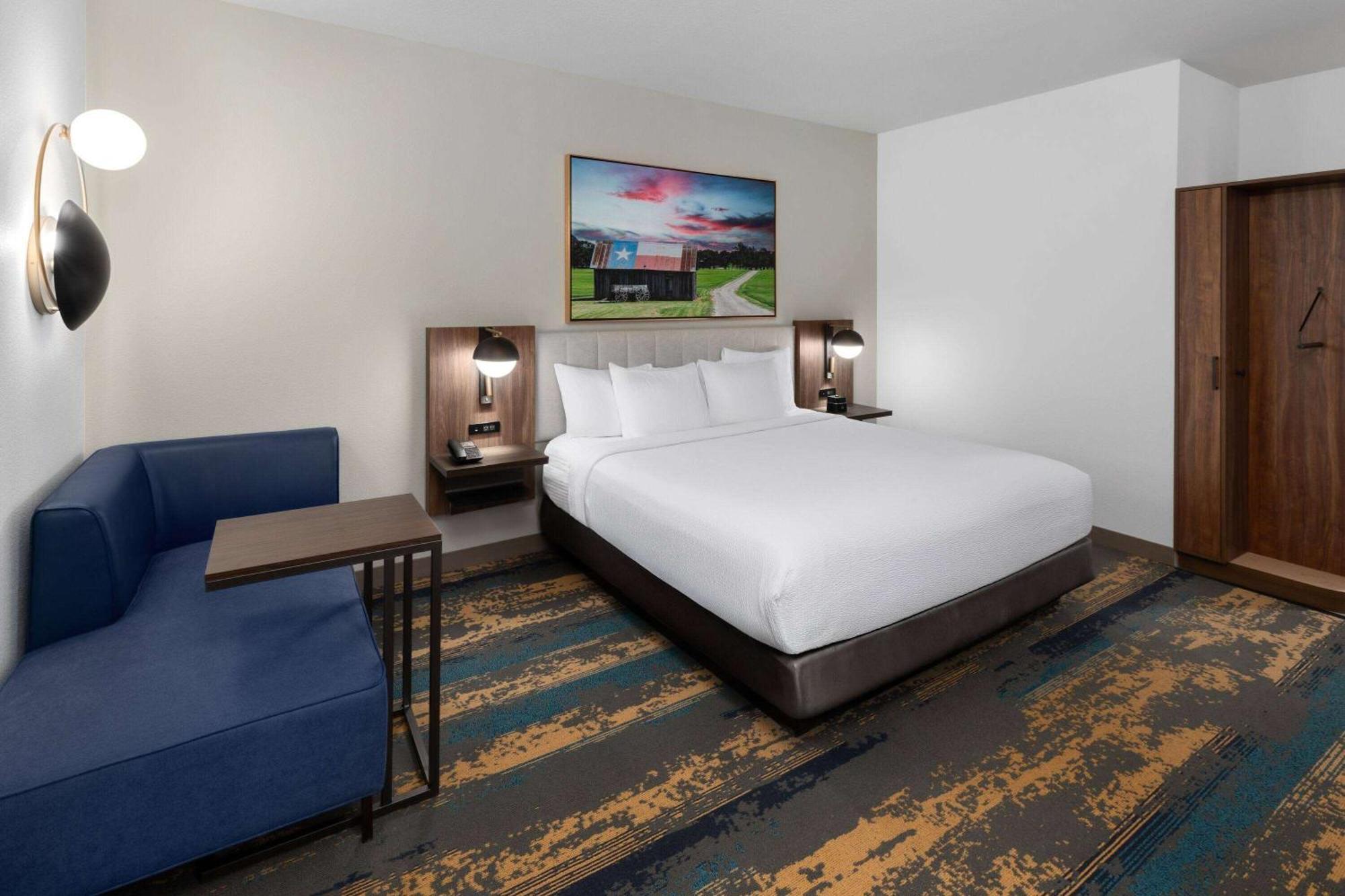La Quinta Inn & Suites By Wyndham San Antonio At The Rim Екстер'єр фото
